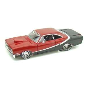  1970 Plymouth GTX 1/25 Red/Black: Toys & Games