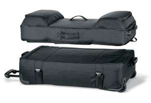 The Split Roller bags split level design allows for easy access.