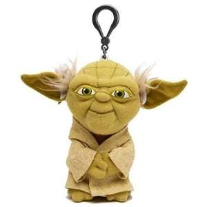  Star Wars Talking Plush [Yoda   4 Inches]: Toys & Games