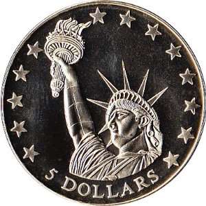  2000 Liberia 5 Dollars Large Coin Statue of Liberty UNC 