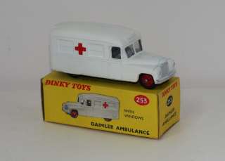 DINKY TOYS 253 DAIMLER AMBULANCE IN WHITE WITH WINDOWS MIB  