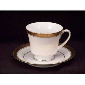  Noritake Crestwood Gold #4167 Cups & Saucers: Kitchen 
