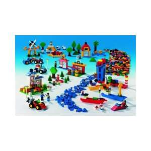  LEGO Community Builders Set (9302): Toys & Games
