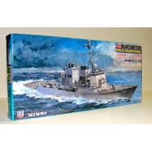   Destroyer Arleigh Burke Class DDG51 Arleigh Burke Kit Toys & Games