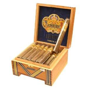  Diamond Crown Maximus #4 Toro   Box of 20 Cigars