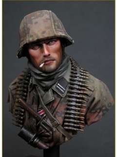 HOBBY MILITARY BUST 1/10 SCALE German Waffen SS Arden  