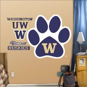  Washington Huskies Paw Logo Fathead: Toys & Games