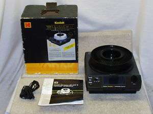 Kodak Medalist AF Slide Projector Nice for Parts Repair  