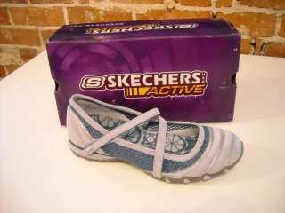 Skechers Dewberry BLUE Suede & Mesh MARYJANES Shoes 9 NEW  