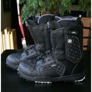 Salomon Symbio Snowboard Boots