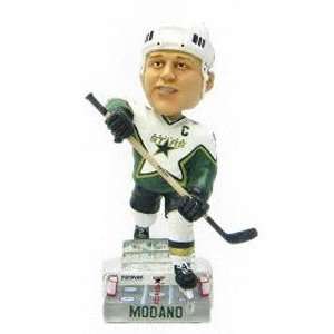  Mike Modano Action Pose Forever Collectibles Bobblehead 