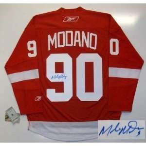  Mike Modano Signed Jersey   Real Rbk