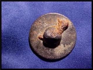 REV WAR   3RD FOOT GUARDS COAT BUTTON   FIRST PATTERN EXTREMELY RARE 