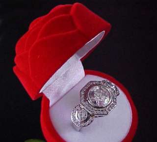 KEEPSAKE Red Velveteen ROSE BUD Jewelry Ring Gift Box  