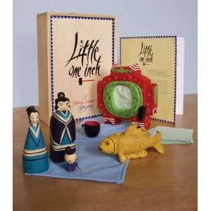  A Steve Light Storybox, Little One Inch: Toys & Games
