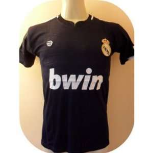  REAL MADRID # 7 RONALDO AWAY YOUTH SOCCER JERSEY (SIZE 8 