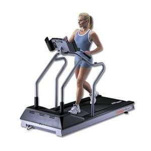  Star Trac TR4220 Commercial Treadmill (EA): Sports 