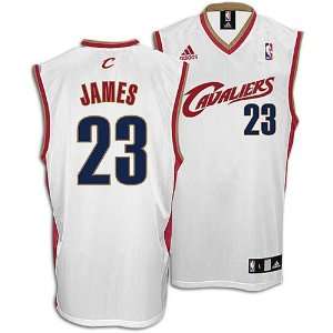  LeBron James Cavaliers White NBA Replica Jersey: Sports 