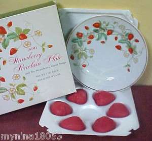  Boxed Set Strawberry Porcelain Plate w/6 Unused Guest Soaps  