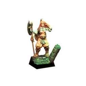  Fenryll Miniatures Female Cimmerian Warrior Toys & Games