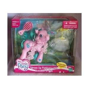  My Little Pony Dress up Fashions with Bunches O Fun Toys 