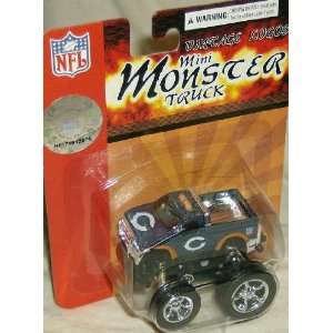  2004 Vintage Logo Mini Monster Truck NFL Diecast Fleer Football Team 