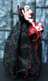 COUNT DRACULA 17  Halloween Vampire Doll Figure  