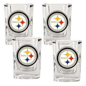  Pittsburgh Steelers NFL 4pc Square Shot Glass Set: Kitchen 