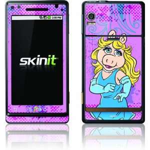   Protective Skin for DROID   Diva Miss Piggy Cell Phones & Accessories