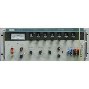  Fluke 335D DC Voltage standard , differential voltmeter 