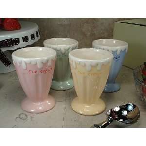  Set of 4 Mini Ceramic Ice Cream Cups