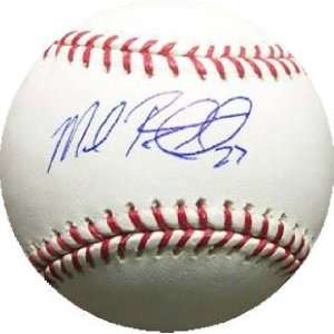  Mark Reynolds autographed Baseball