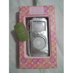  Sigrid Olsen Silver Leather iPod Case 2GB, 4GB and 8GB Nano 
