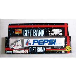   Edition Pepsi Die Cast Tractor Trailer Gift Bank: Everything Else