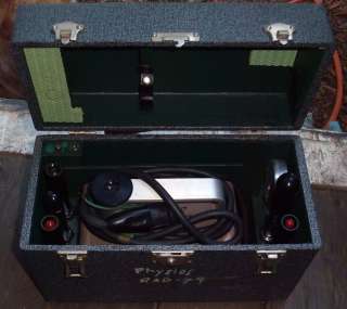 Vintage Victoreen Model 570 r Meter kit  