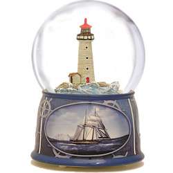 Lighthouse Musical Rotating Snow Globe TWK 1501207*  