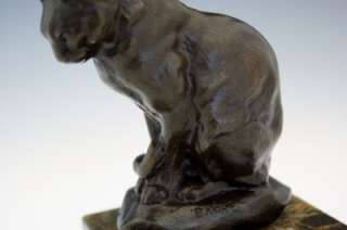 FINE 19C FRENCH MINATURE BRONZE FIGURE OF A CAT W/ MARBLE BASE BY 