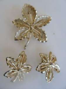 Vintage Sarahoo Gold Leaf Brooch Pin&Earings set Signed  