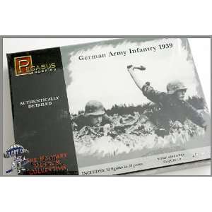    German Army Infantry (42 figures) 1:72 Pegasus 7499: Toys & Games
