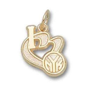  New York Knicks 14K Gold I Heart Logo 1/2 Pendant 