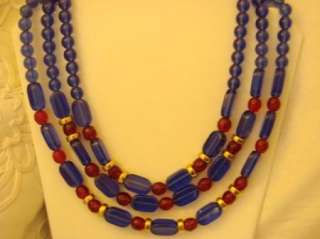 MONET Lucite 3 Strand BIB Necklace~Dynamic Color! Lovely Clasp!  
