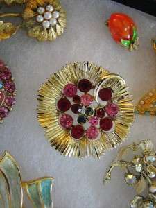 LOT OF 14 VINTAGE JEWELRY BROOCHES PINS SARAH COVENTRY TRIFARI ENAMEL 