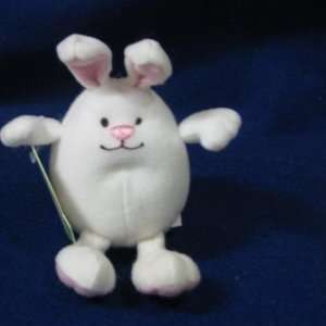 Hallmark ETR7029 White Bunny Plush 