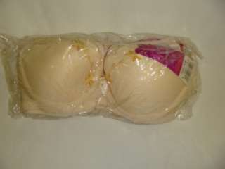 NEW W TAG 66 LADIES ASSORTED BRAS MIXED COLORS & SIZES  