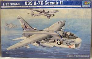 32   USS A 7E Corsair II Model Kit   Trumpeter #02231  