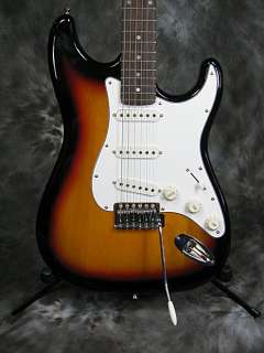   SE Special Stratocaster Electric Guitar in 3 Tone Sunburst  