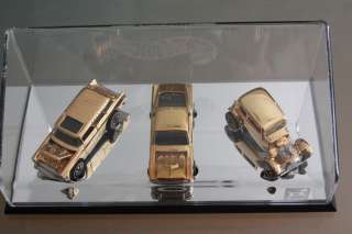   FAO Schwarz 24K Gold Classics II Set Nomad, 67 Mustang, Vicky  