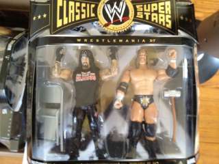   WWE Classic Superstars Undertaker VS Triple H WM17 WWE Shop Exclusive