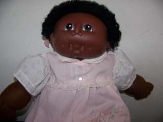   VINTAGE AFRICAN AMERICAN CABBAGE PATCH KIDS 20 LIFELIKE W/OUTFIT