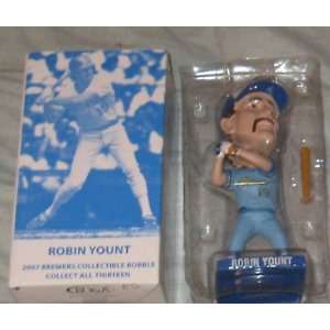 Robin Yount 1982 Milwaukee Brewers Retro Bobblehead   MLB Bobbleheads